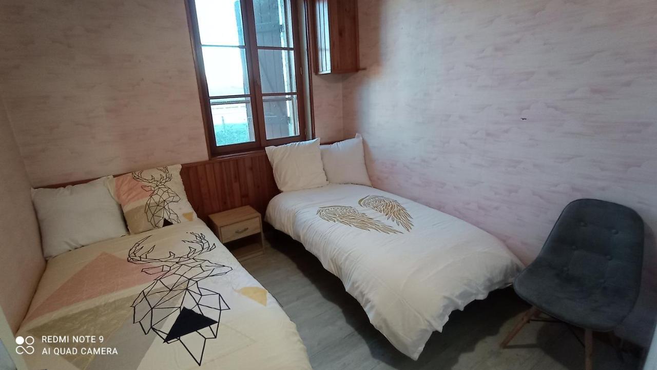Maison De Ferme Au Calme Jusqu'A 10 Personnes Gannay-sur-Loire Екстер'єр фото