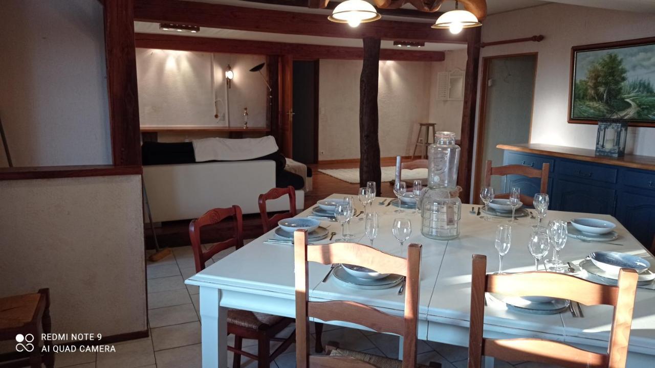 Maison De Ferme Au Calme Jusqu'A 10 Personnes Gannay-sur-Loire Екстер'єр фото