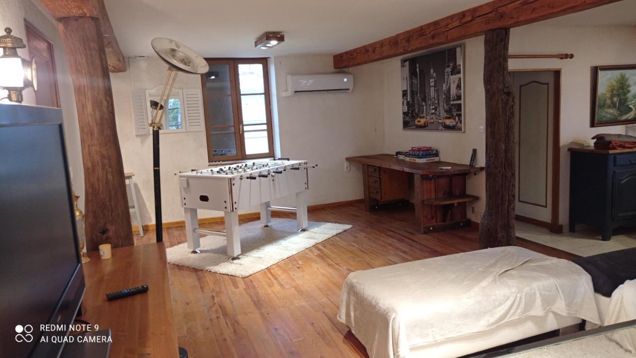 Maison De Ferme Au Calme Jusqu'A 10 Personnes Gannay-sur-Loire Екстер'єр фото