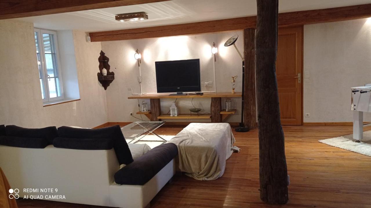Maison De Ferme Au Calme Jusqu'A 10 Personnes Gannay-sur-Loire Екстер'єр фото
